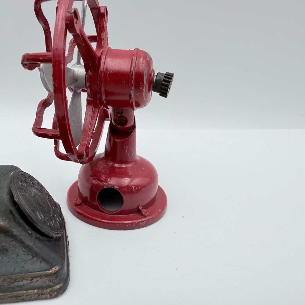 Vintage Durham Industries Die-Cast Metal Telephone and Fan Pencil Sharpener Set - Picture 9 of 9